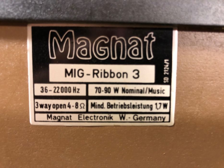Тонколони Magnat Ribbon 3