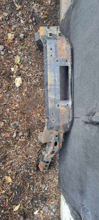 Уселитель бампера  под лебедку TLC105