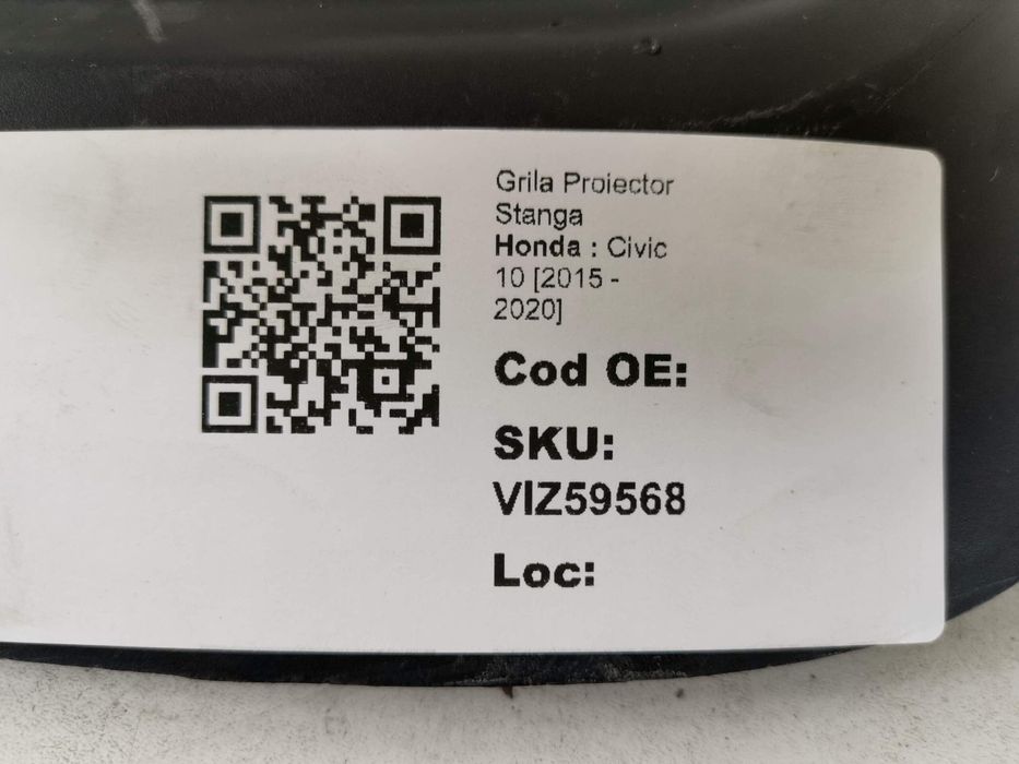 Хонда Цивик / Honda Civic 10 Оригинална лява решетка на фар в добро съ