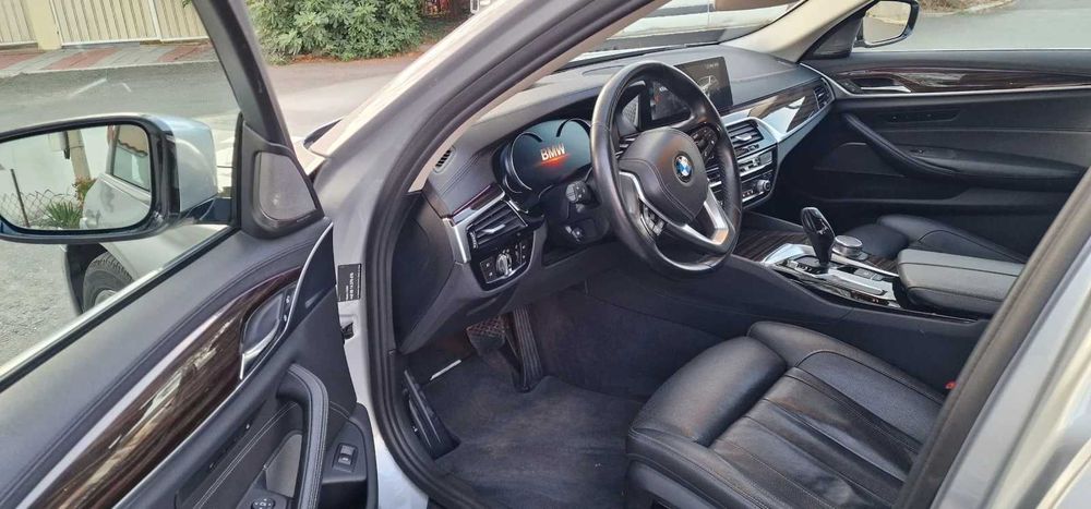 BMW 520d xDrive Head-up, 360 камери