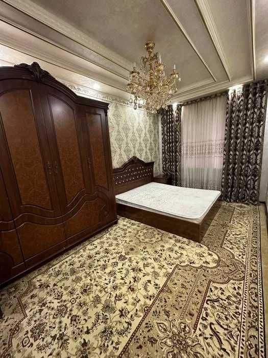 Сдается в аренду 2 - ком  4/9  Юнусобадский   Бадамзар  129*