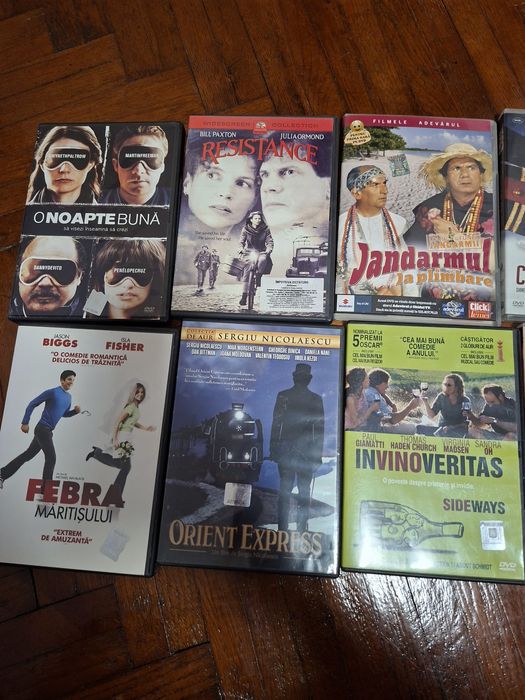 Lot DVD-uri filme 10 bucati