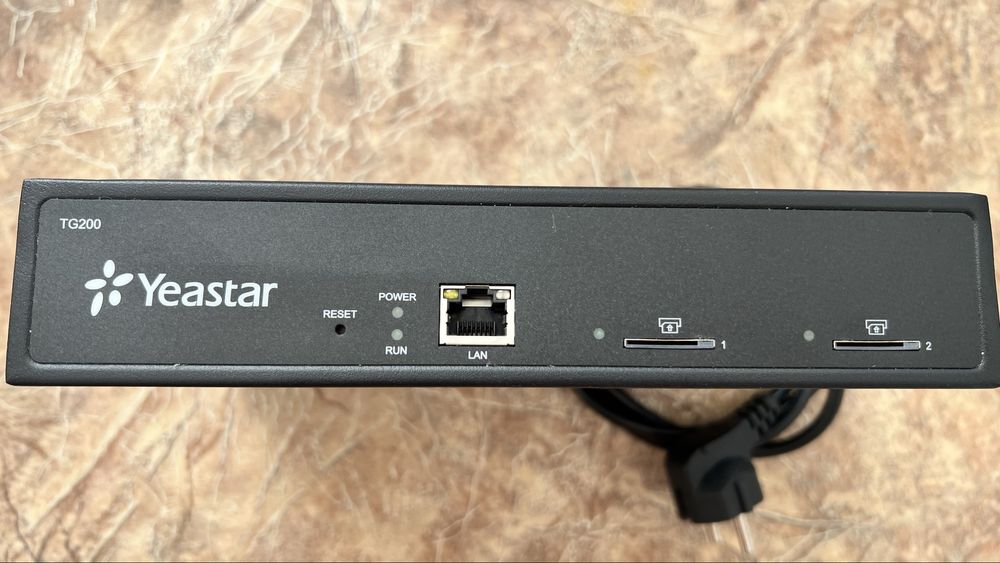 Yeastar TG200 VoIP-GSM-шлюз АТС на 2 GSM-линии