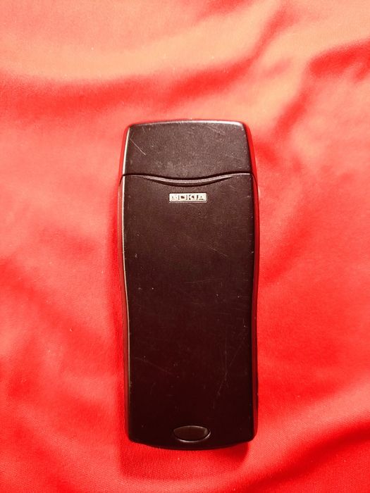 Nokia 8210 ( decodat)