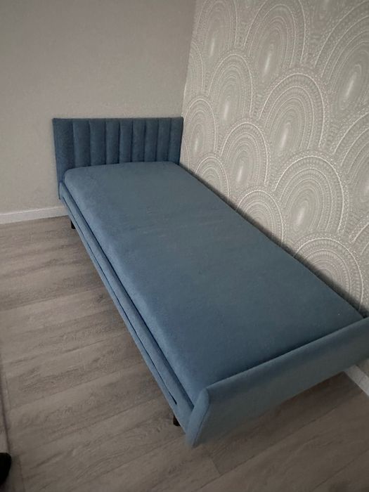 Кровать хорошее состояние