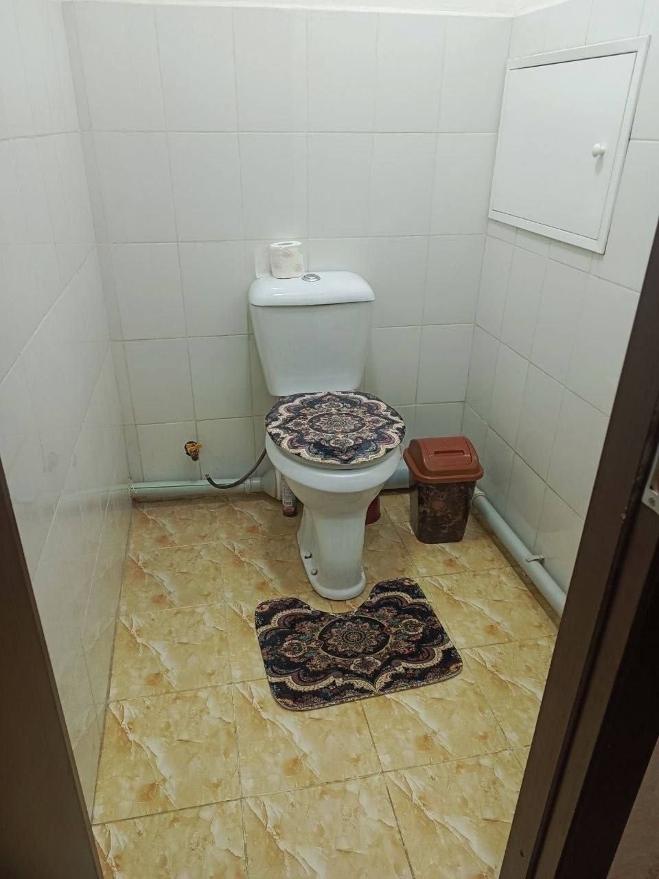 Sotiladi Sergeli 5a. 3 xona remont yaxshi. Naqd va Ipotekaga