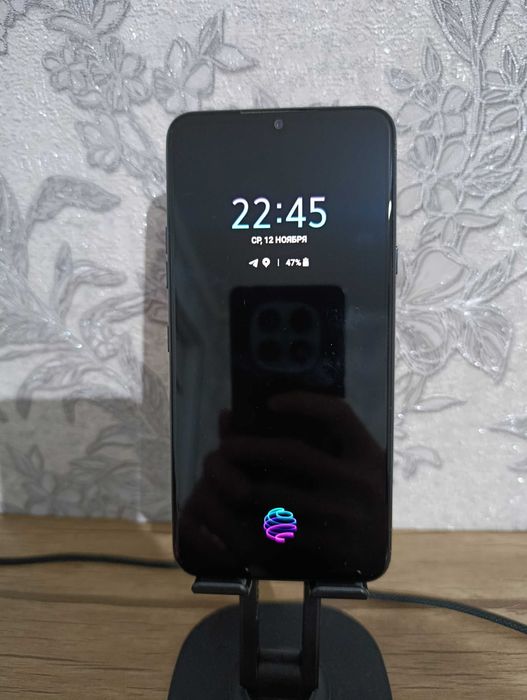 LG V50S ThinQ 5G в хорошем состоянии