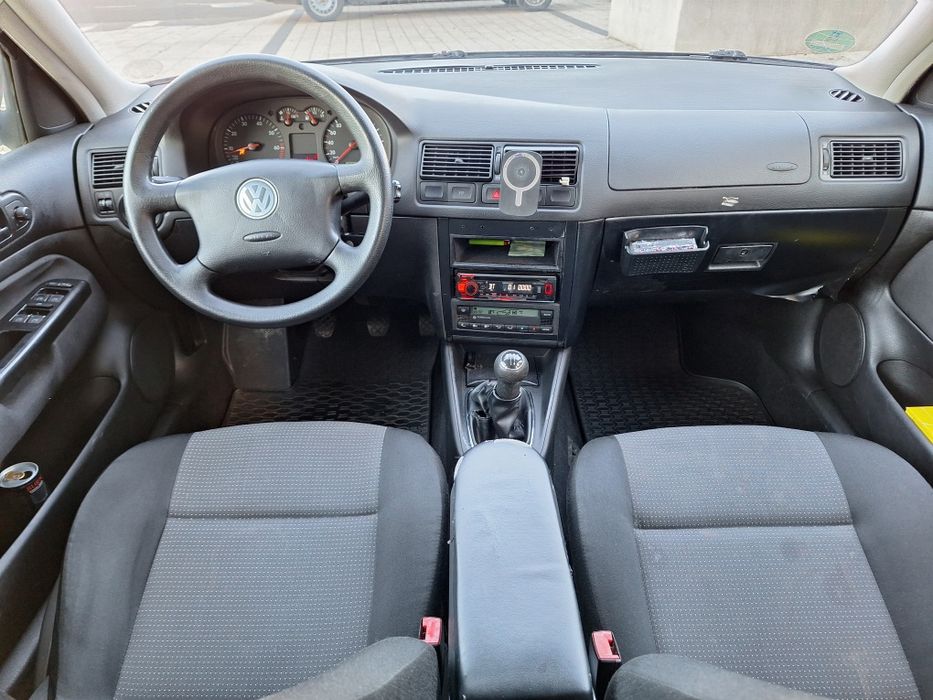 Golf 4 1.4 benzina An 2003 euro 4 edition special