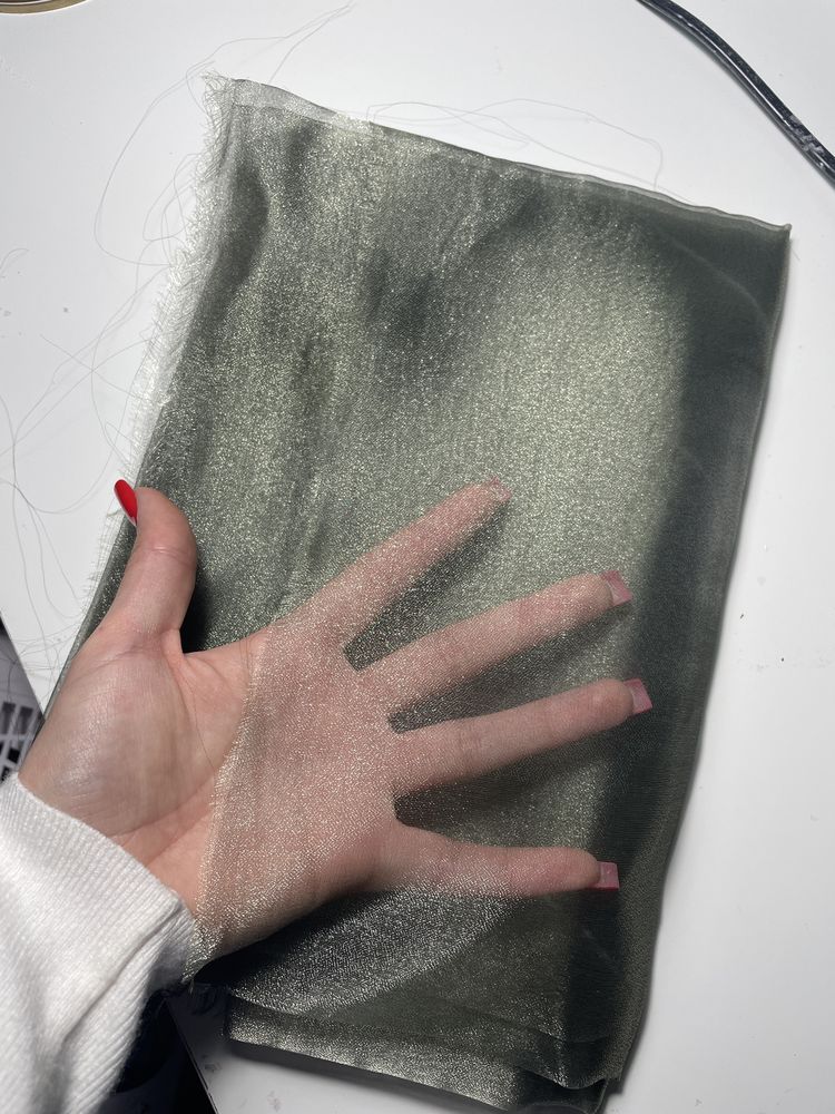 Materiale croitorie satin/organza verde smarald, rosu, portocaliu, mov