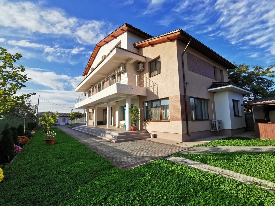 Inchiriez pensiune pentru REVELION 2025-2026, 30.12 - 02.01