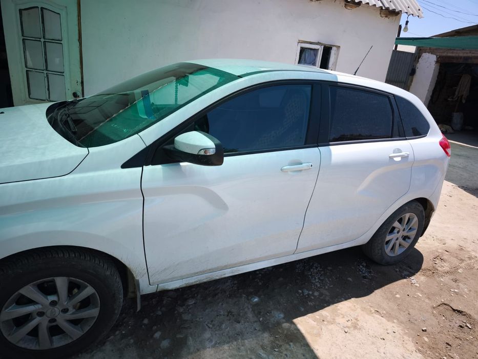 Срочно продается Лада Xrey