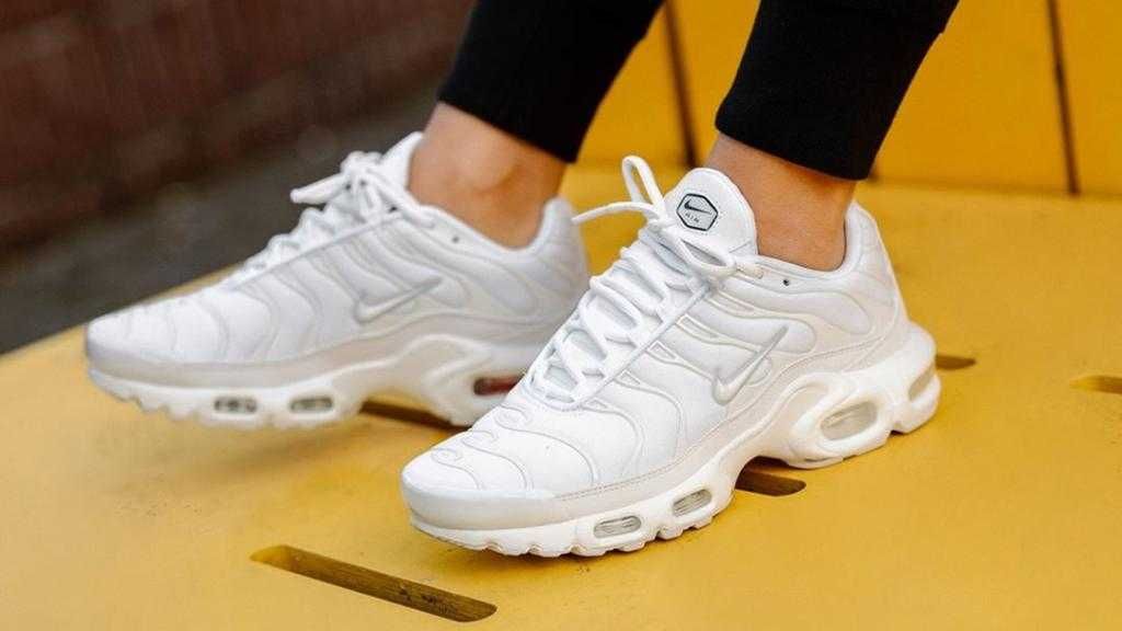 Nike Air Max Plus White Men Brand New