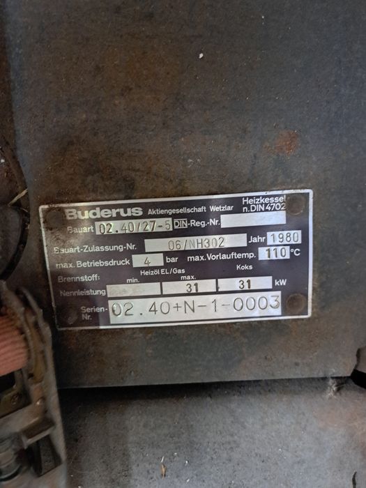 Cazan Buderus 31 kW – model vechi, fabricat în Germania (an 1980)

Van