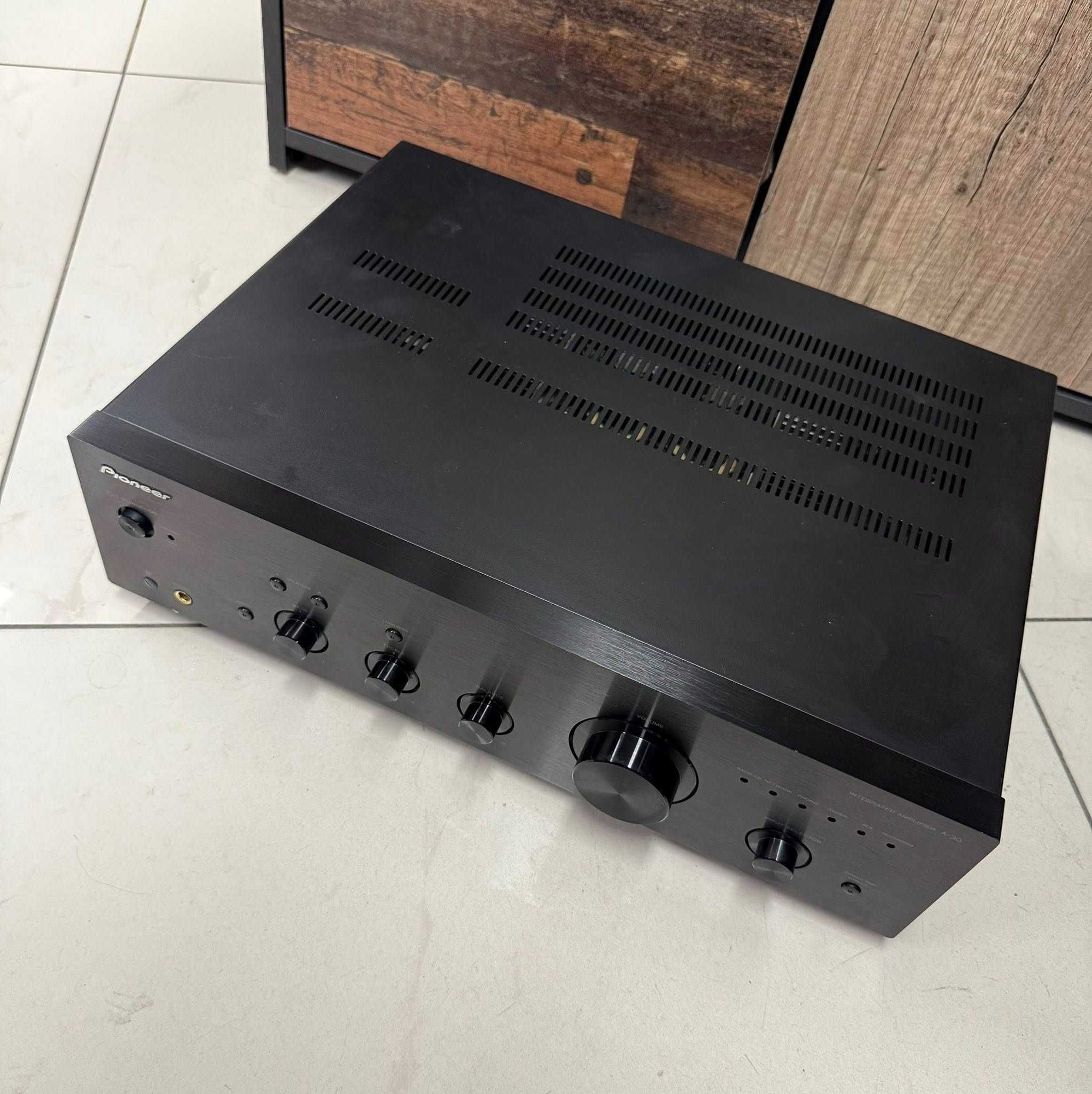 Стерео усилвател Pioneer A-30-K