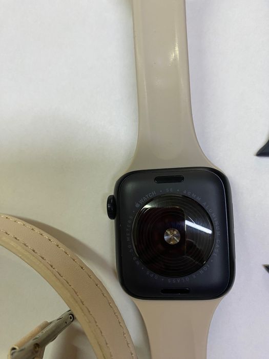 Часовник Apple watch SE 2 GPS