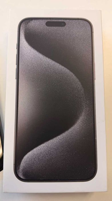 iPhone 15 Pro Max 256GB Titanium Black + Подарък 3 ПРЕМИУМ калъфи