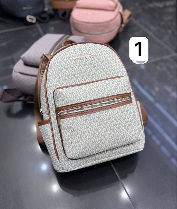 Ghiozdane dama, modele diferite