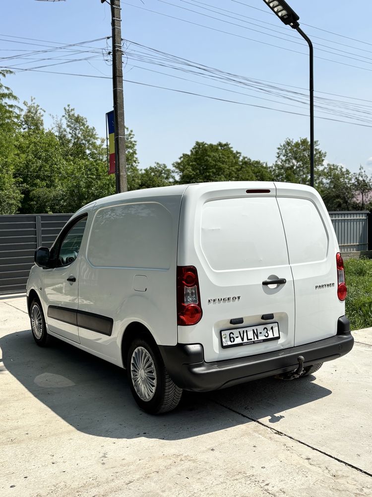 Peugeot Partner 2012 / 1.6 hdi / top