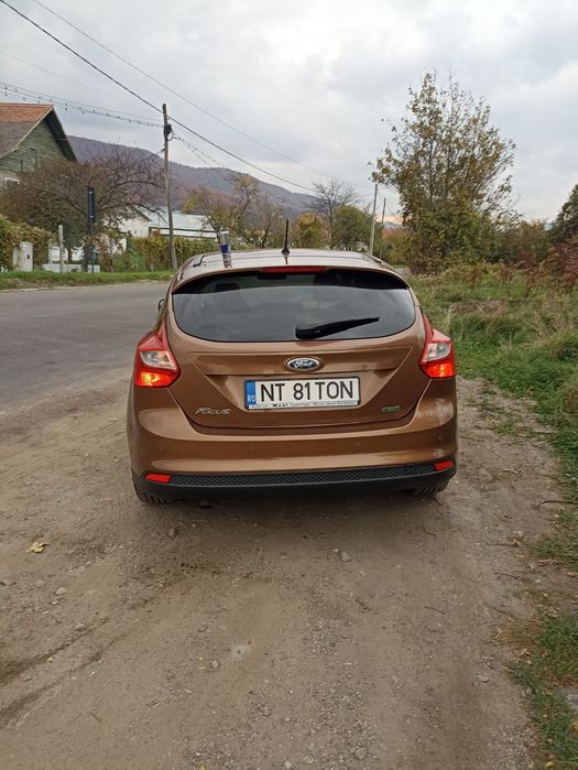Vând Ford Focus  2014