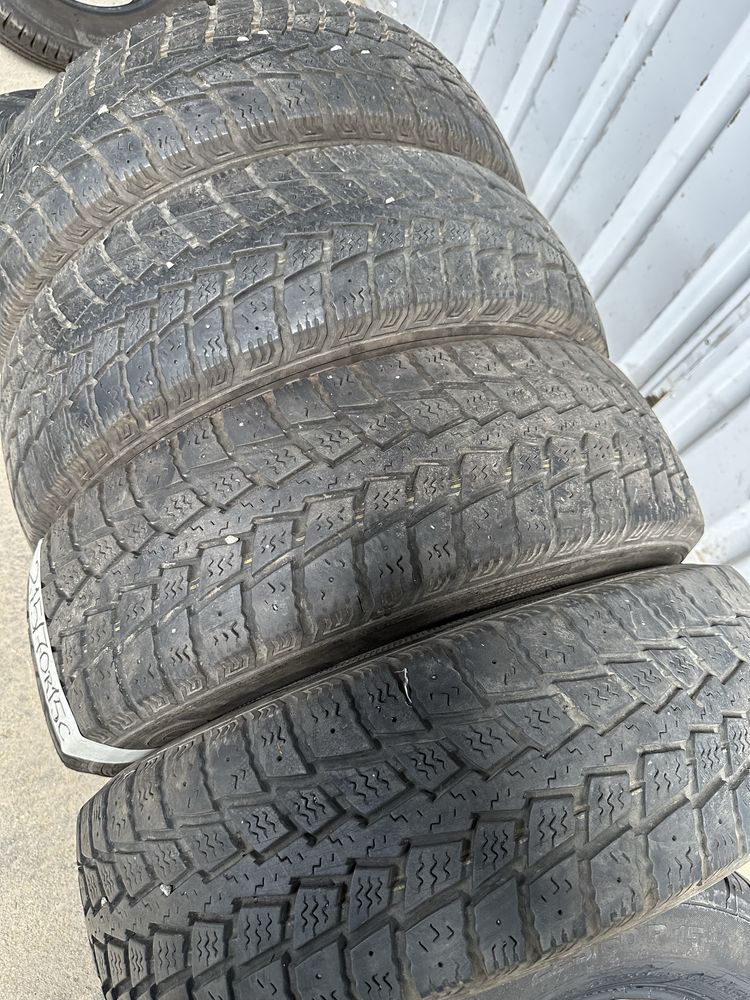 Set anvelope 215/70 R15C KUMHO M+S