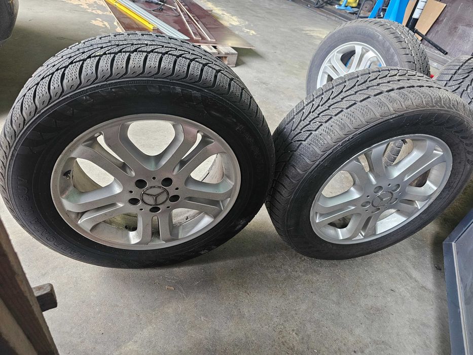 Джанти с гуми мерцедес ML,R класа