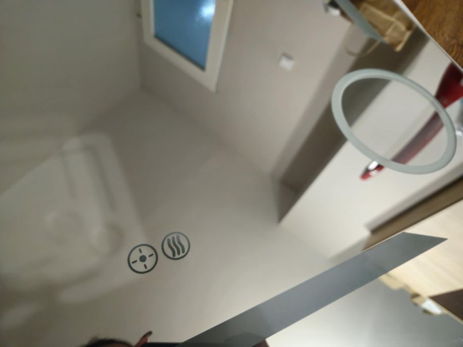 НОВО LED огледало