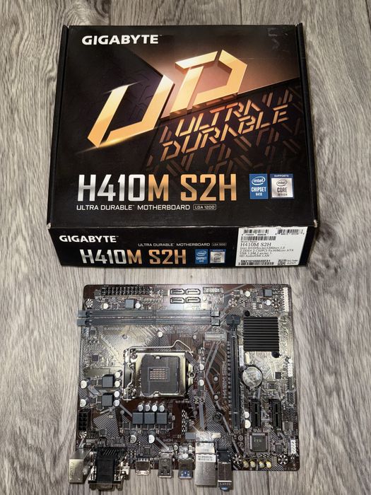 Продам материскую плату GIGABYTE H410M-S2H