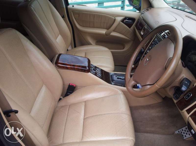 НА ЧАСТИ Mercedes ML270CDI 320i V6 430i V8