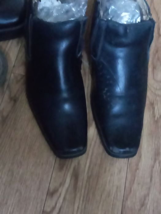 Продам мужские туфли зимние