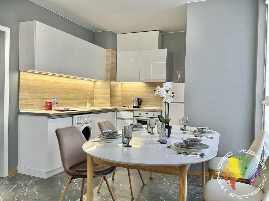 Дава се под наем Двустаен апартамент в Бургас, Изгрев - 70 кв.м за 600 € - Снимка #8