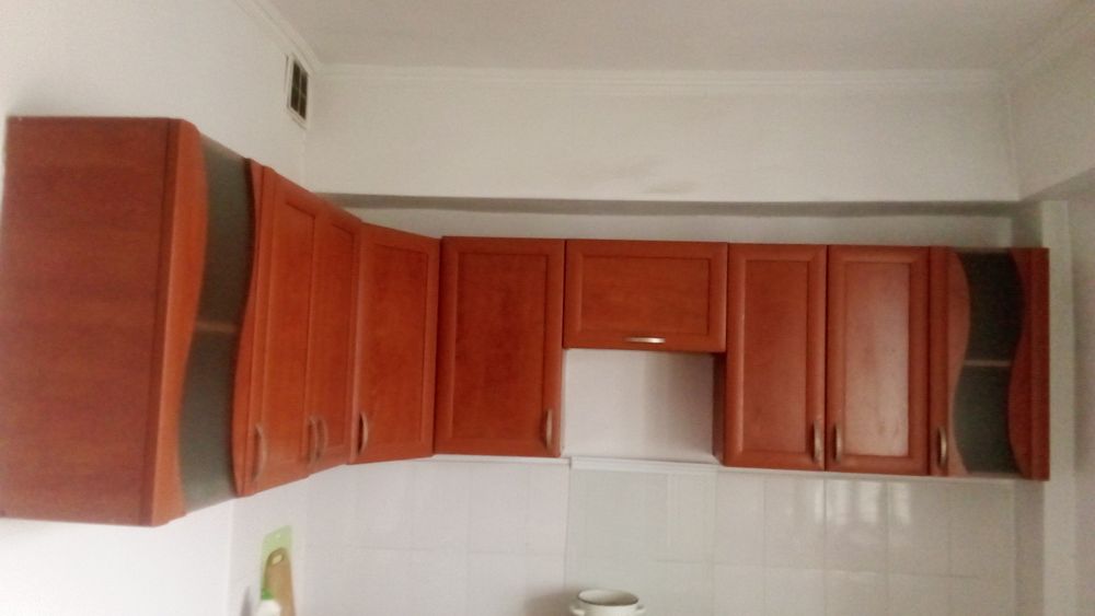 Отдам кухонные шкафы бесплатно