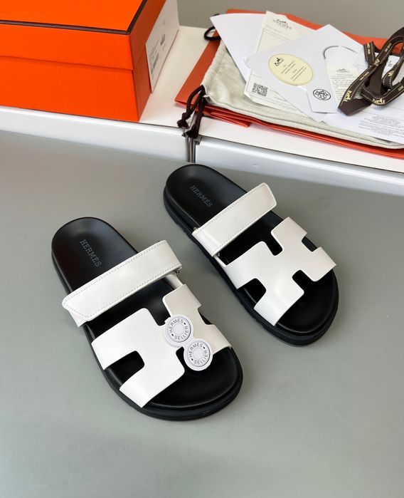 Papuci Hermes Alb Negru