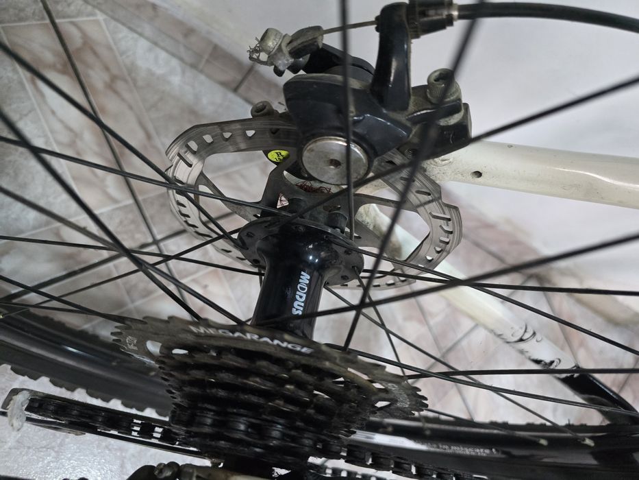 Vând bicicletă Challenge Inpulse.