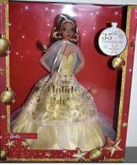 Papusa Barbie Holiday 2023 Siganture Collector