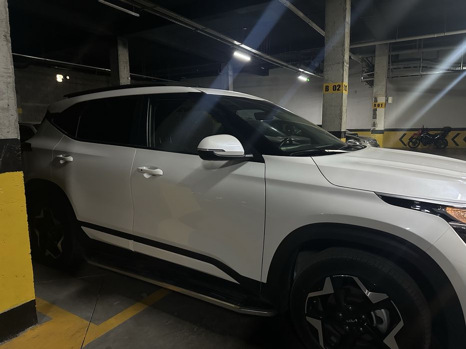 Kia seltos     2023 y.