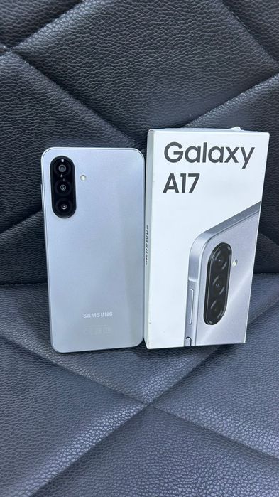 Самсунг а17 128гб.