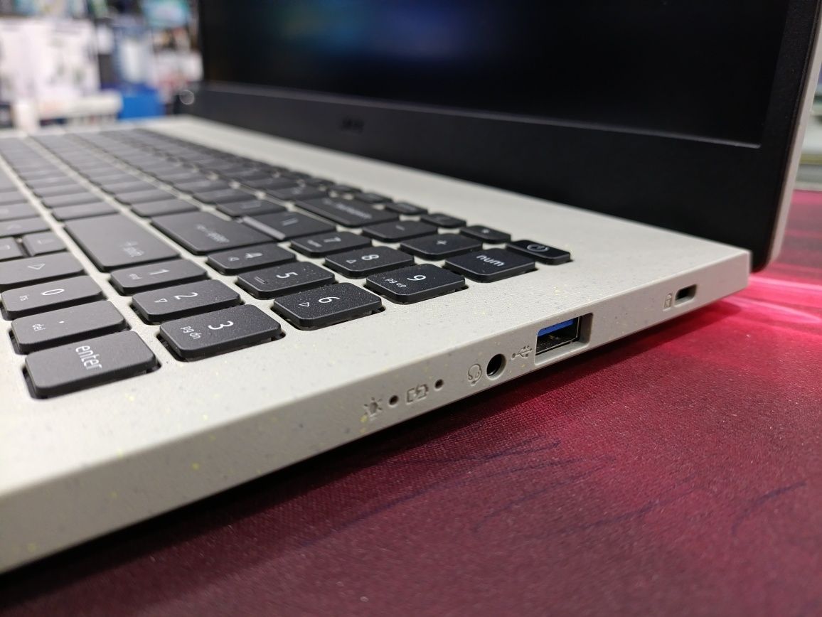 Noutbuk ноутбук Acer aspire Vero Core i5-1335U Bepul yetkazish