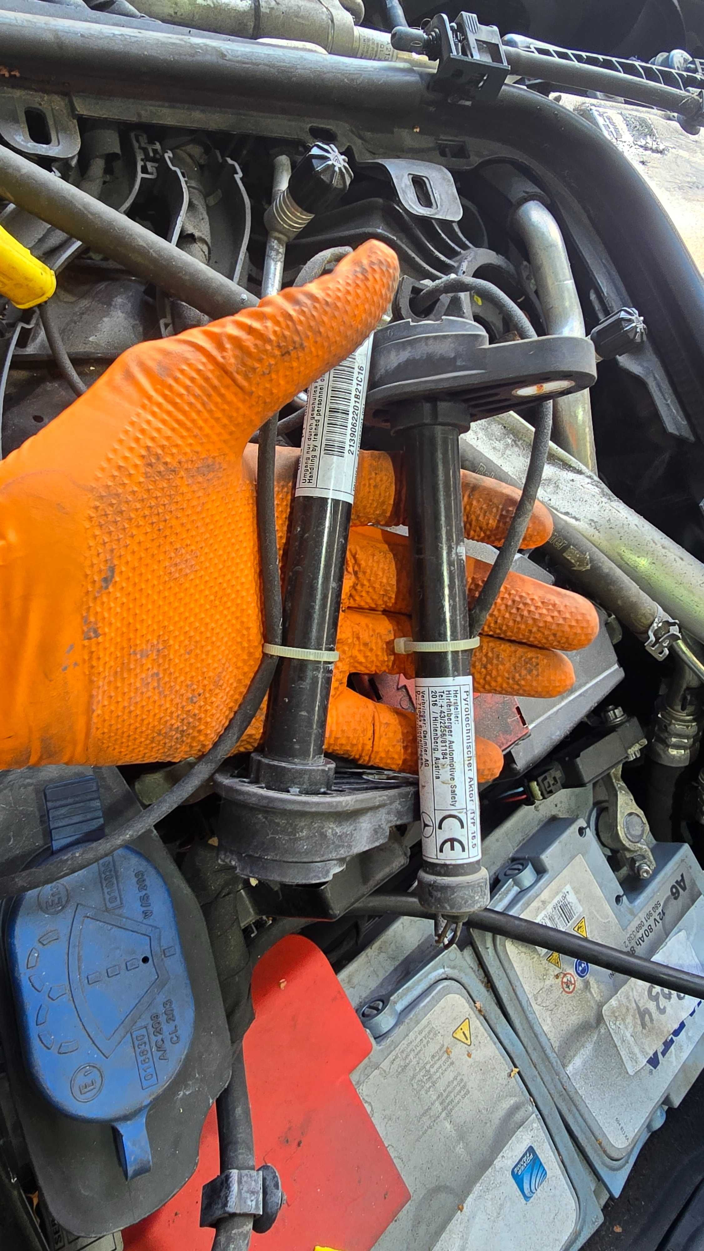 capse pirotehnice capota Mercedes A2139062201 W213 E class E220 E300