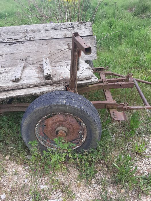 Vând remorca după tractor