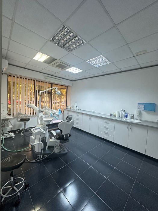 Vând afacere . Cabinet Stomatologic