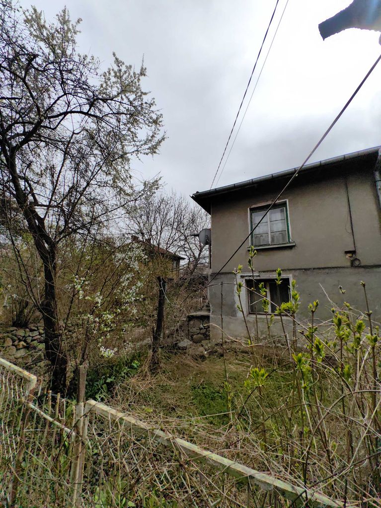 Продава се Парцел в с. Панчарево, Област София-град - 725 кв.м за 414 €/кв.м - Снимка #2