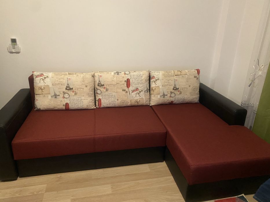 Vand coltar, extensibil, cu lada de depozitare aproaope nou