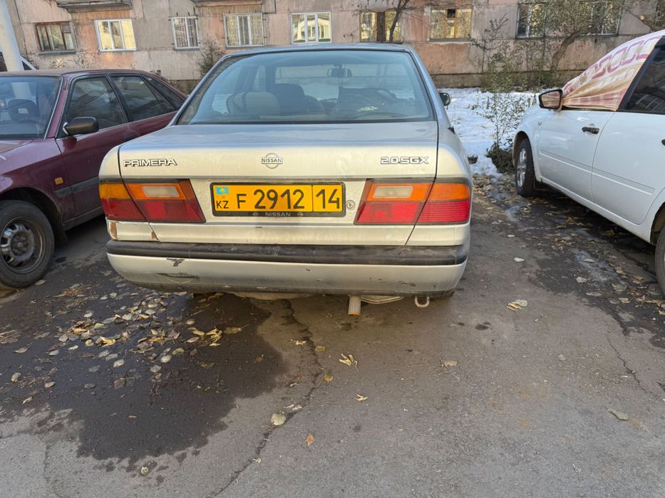 Авто нисан примера