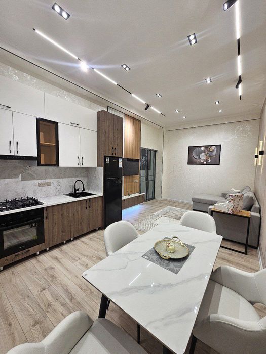 Продам свою квартиру 2-5-8 на Чиланзаре-Ц новостройка55м² Люкс