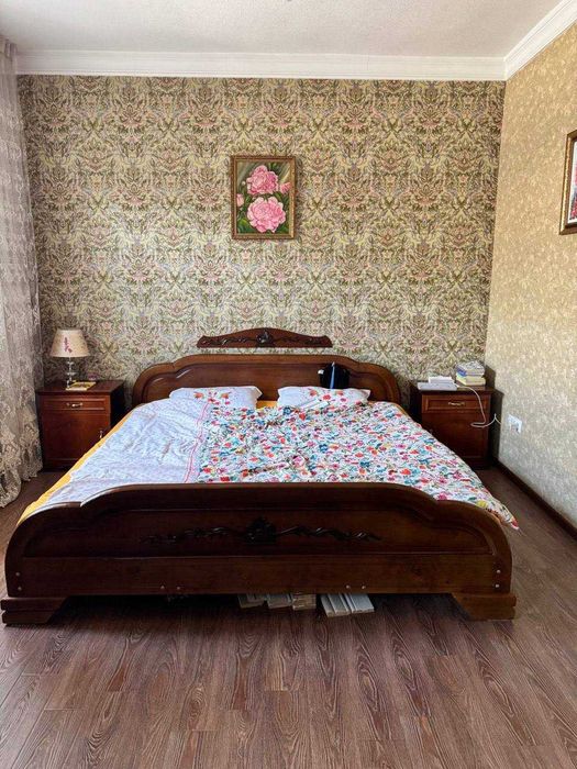 Спальный гарнитур в отличном состоянии