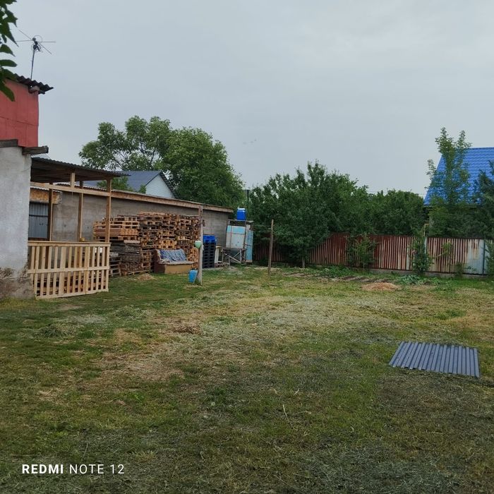 Срочно продам двухкомнатную времянку