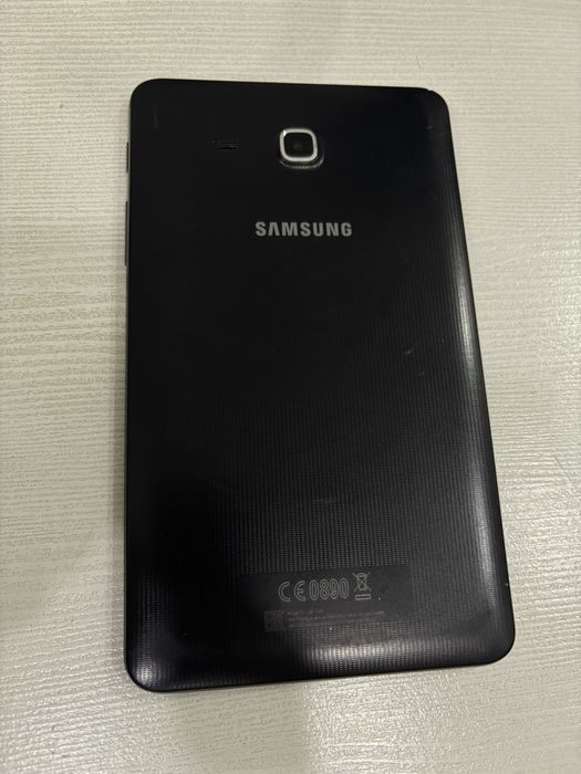 Планшет Samsung Tab A6