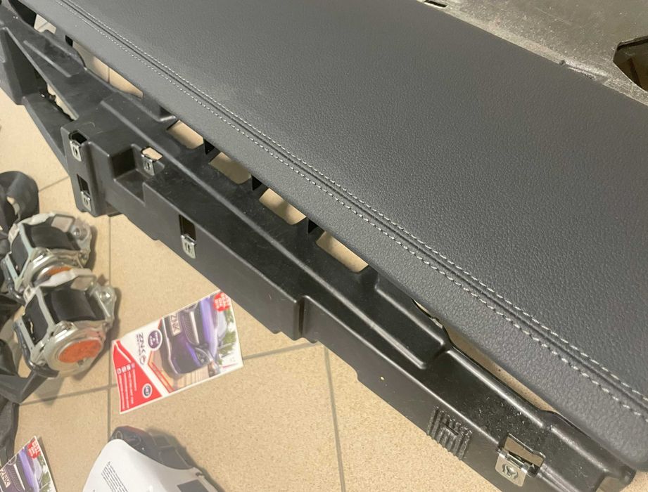 AUDI A6 C8 kit airbag - plansa bord HUD cusatura - centuri siguranta