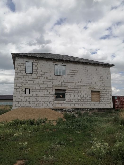 Продам недостроеный дом