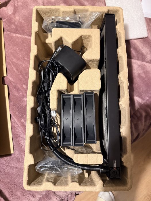 Водно Охлаждсне DeepCool LE720 360mm